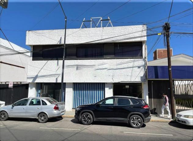 Edificio Comercial en Venta en Avenida 31 Poniente, Chula Vista