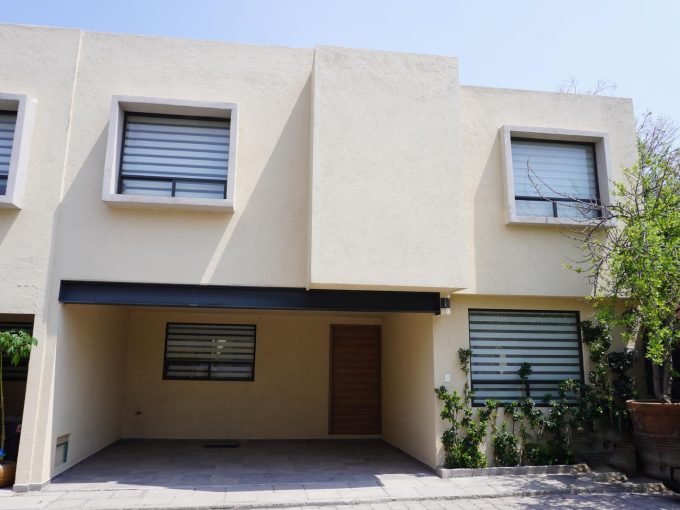 Casa en Venta en Fraccionamiento Privado en Paseo del Fresno, Cholula.